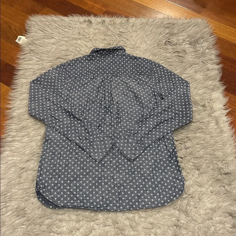 J. Crew Blue and White Patterned Long‎ Sleeve Quarter Button Down Shirt